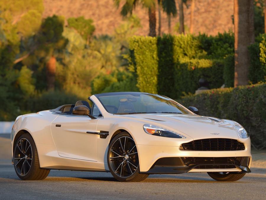  Aston Martin Vanquish Volante 2013 года  (NA) (фото 11 из 36)